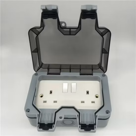 높이 비바람에 견디는 옥외 소켓 스위치 전환된 단일 소켓 콘센트 기능 시리즈